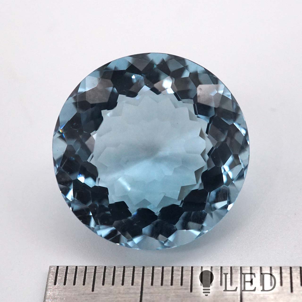 カラークオーツ ラウンド 約20 mm 26.3ct