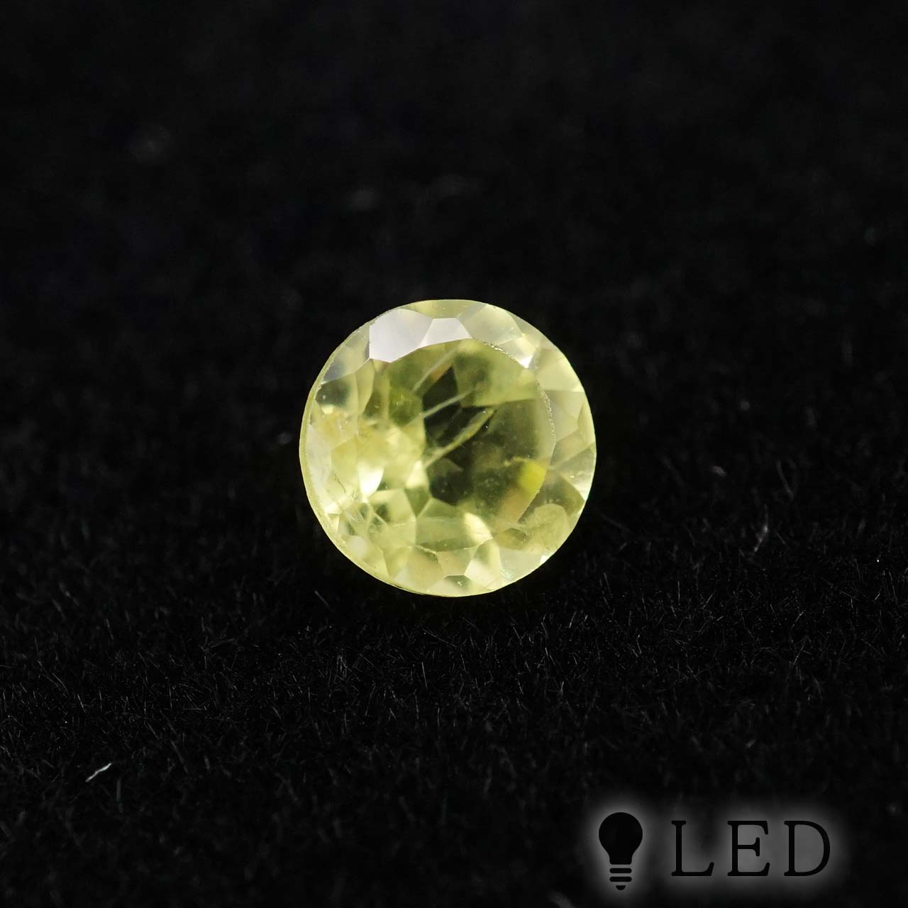 ペリドット ラウンド 5mm 0.5ct