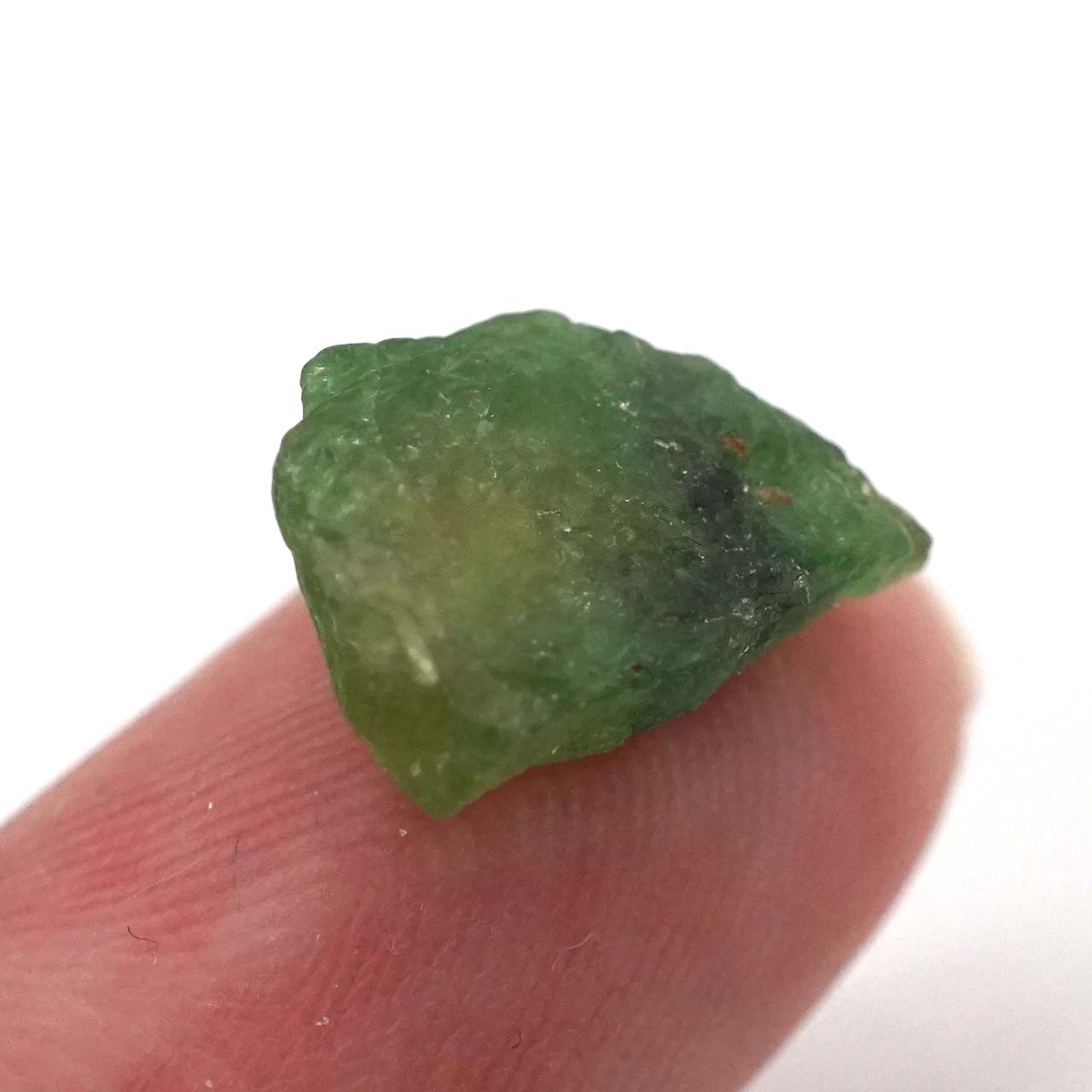 グリーンガーネット(グロッシュラーガーネット) 原石 約9.8×12.8 mm 5.62ct
