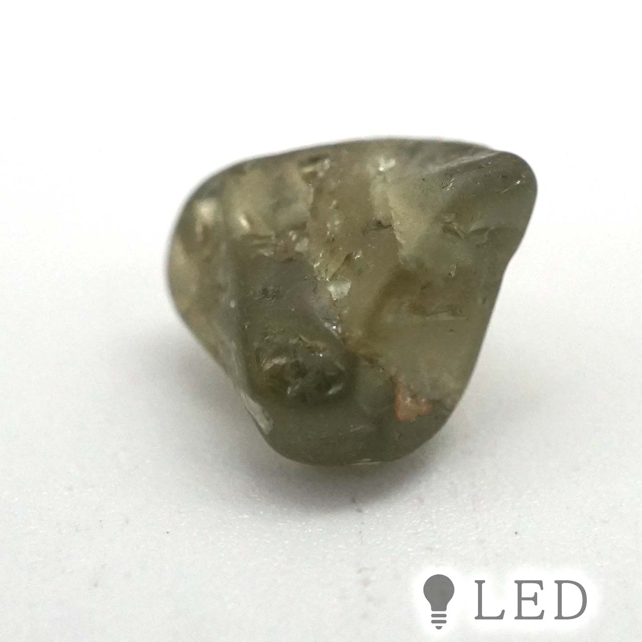 グリーンサファイア 原石 約8×7.6mm 2.53ct