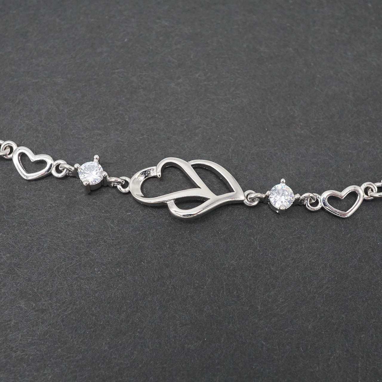 ハートのブレスレット キュービックジルコニア